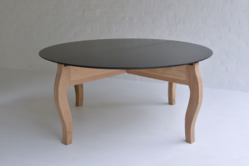 001 Round Oak Table Black Top
